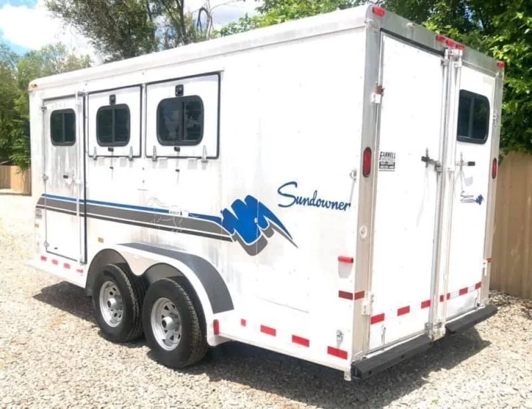 1998 Sundowner 3 Horse Slant for sale at Pauls Containers Ltd