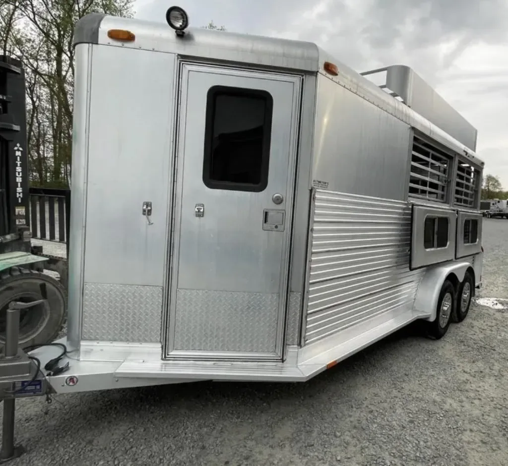 1999 4 Star 2 Horse Reverse for sale at Pauls Containers Ltd