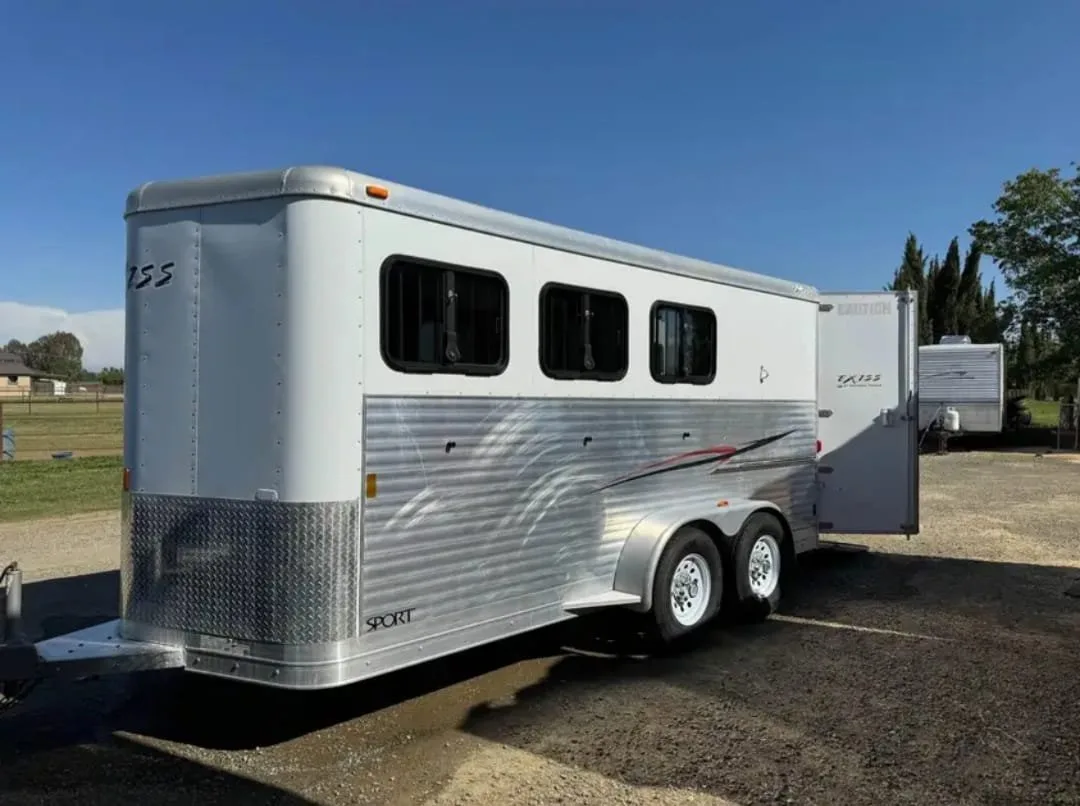 2008 Exiss Sport ES 30B 3 horse slant horse trailer for sale at Pauls Containers Ltd