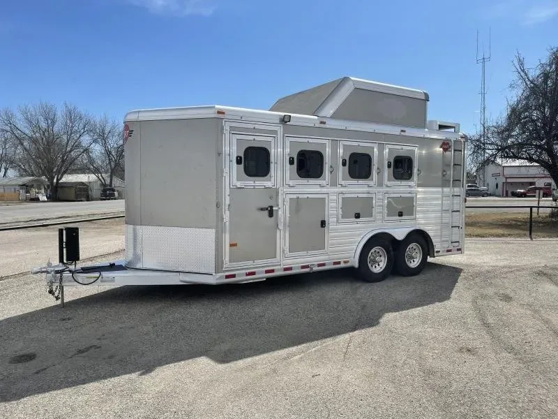 2016 Hart Ultimate 4H Bumper Pull for sale at Pauls Containers Ltd