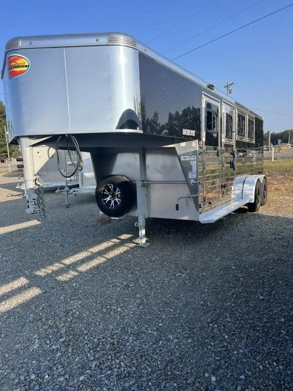 2022 Sundowner 3 Horse Slant GN Trailer for sale at Pauls Containers Ltd