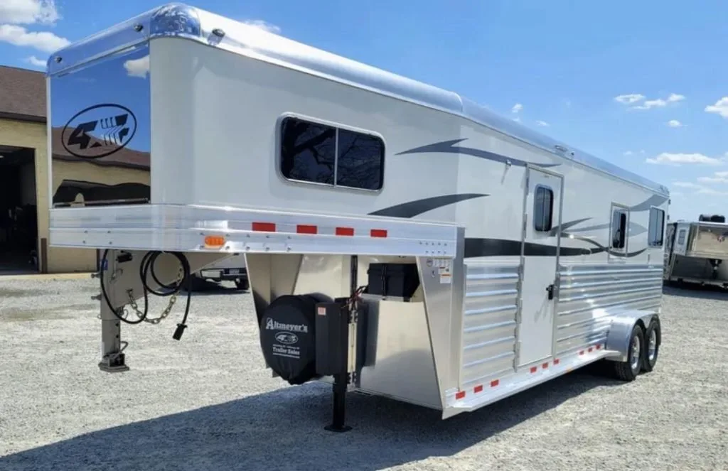 2023 4 Star 2+1 gooseneck for sale at Pauls Containers Ltd