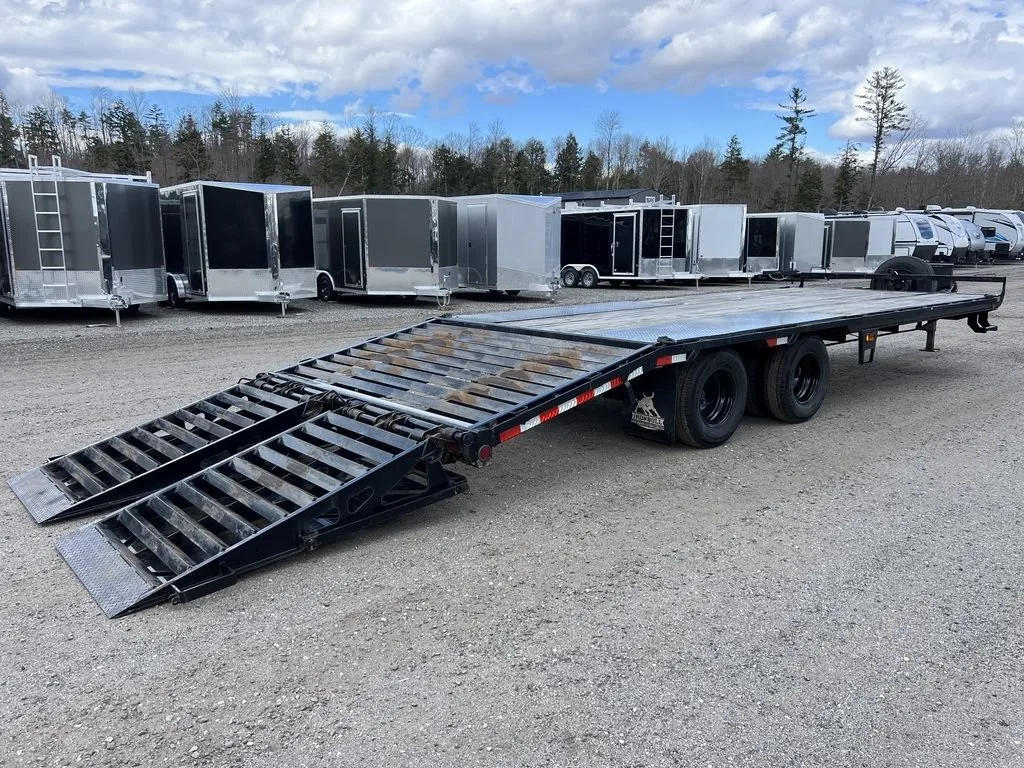 2022 Iron Bull Trailers 8.5x25 22K Deckover Equipment Hauler for sale at Pauls Containers Ltd